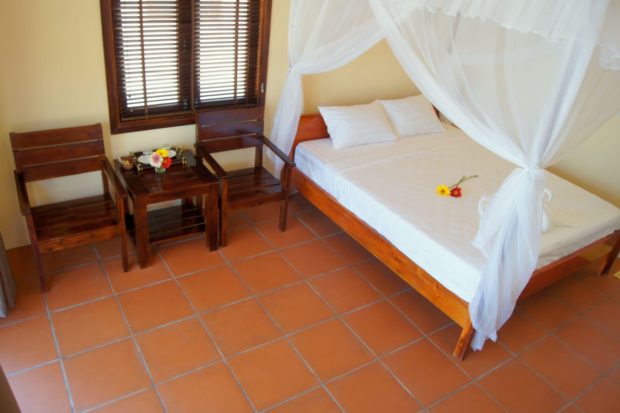 Gold Sand Beach Bungalow Дуонг-Донг Экстерьер фото