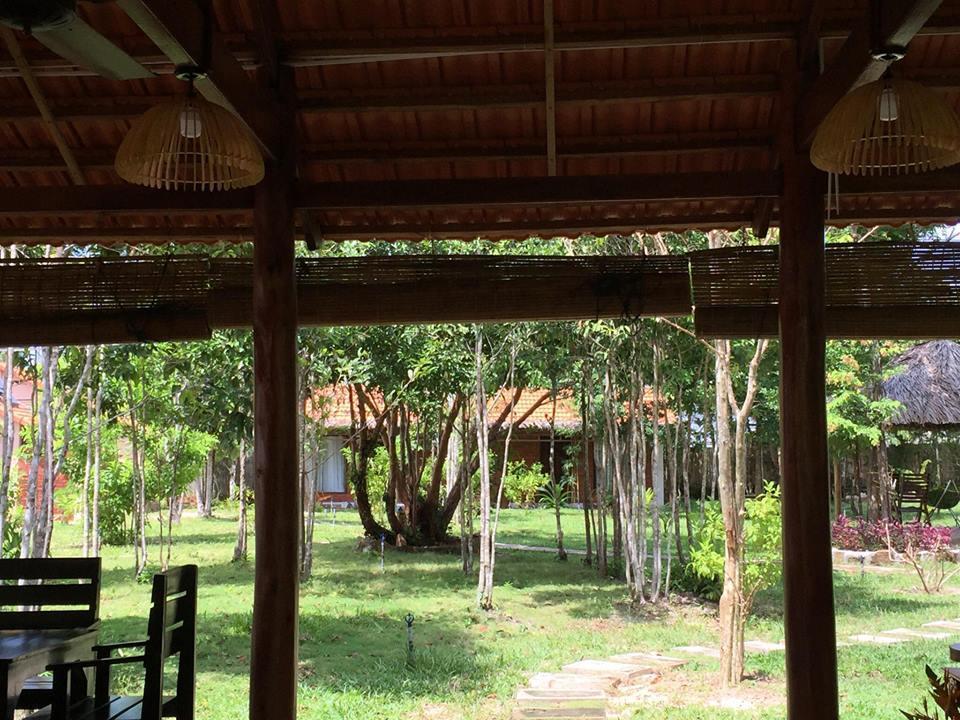 Gold Sand Beach Bungalow Дуонг-Донг Экстерьер фото