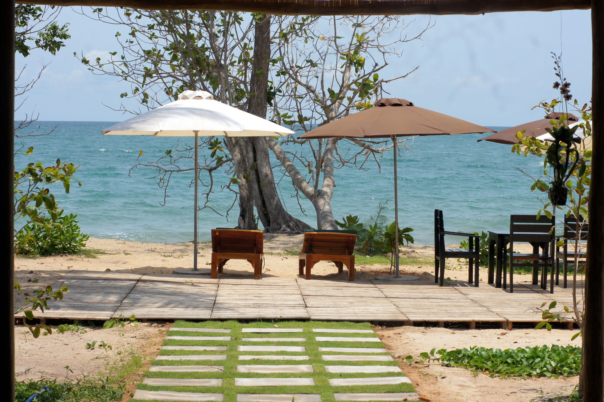 Gold Sand Beach Bungalow Дуонг-Донг Экстерьер фото