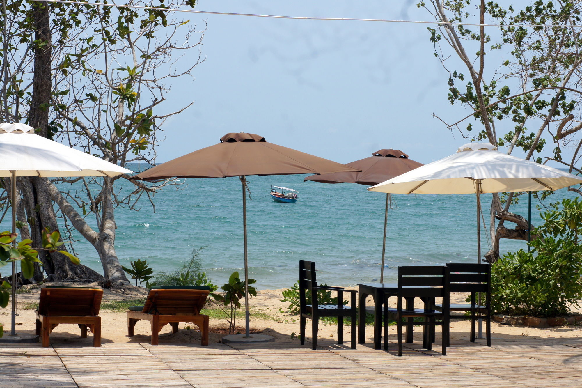 Gold Sand Beach Bungalow Дуонг-Донг Экстерьер фото